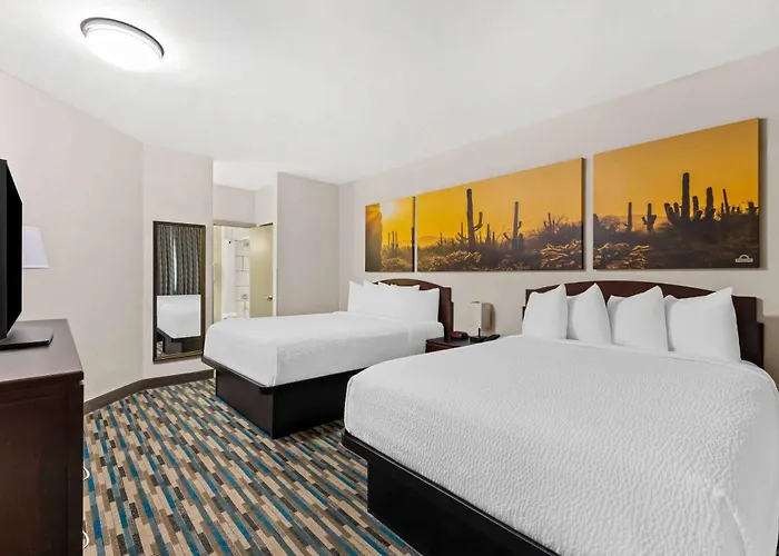Hotel Days & By Wyndham Near Phoenix
