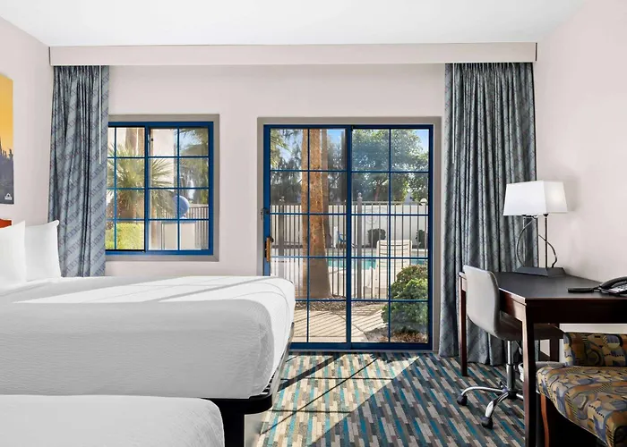 Days & By Wyndham Near Phoenix Mesa