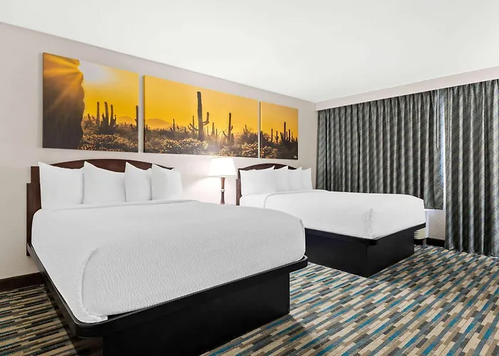 Days & By Wyndham Near Phoenix Hotel Mesa