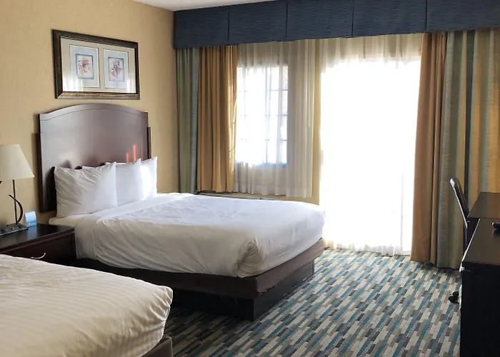 Days & By Wyndham Near Phoenix Hotel