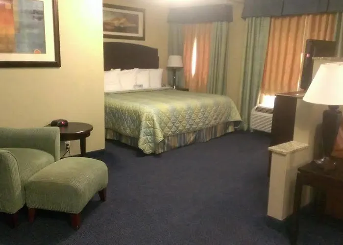 Days & By Wyndham Near Phoenix 3* Mesa