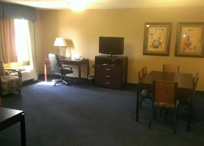 Hotel Days & By Wyndham Near Phoenix